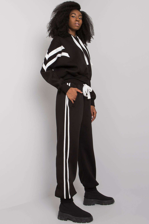 Černý ležérní set s pruhy Stacy