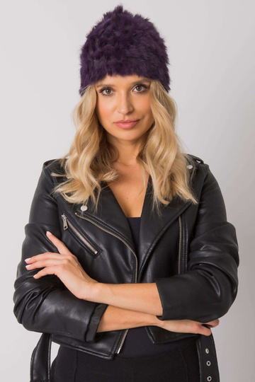Fialová kožešinová čepice 2