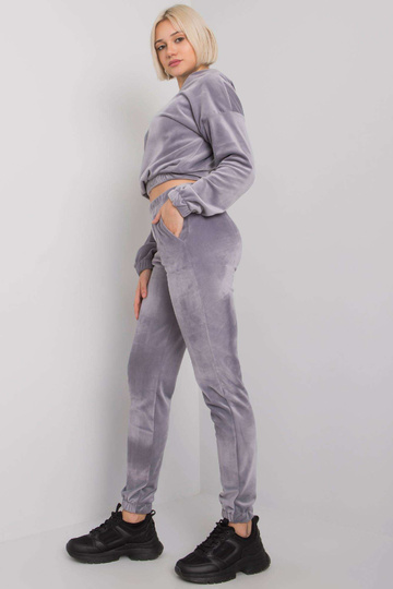 Šedá dvoudílná souprava s... 2