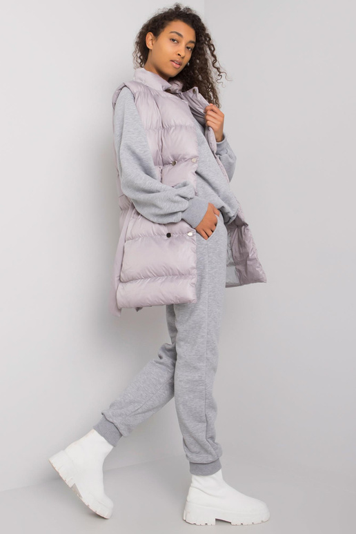 Šedá třídílná souprava s vestou Minneola Šedá třídílná souprava s vestou Minneola