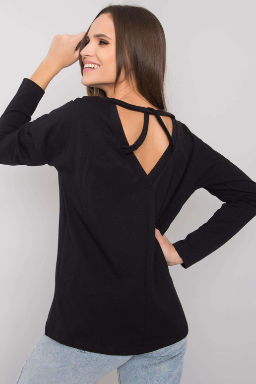 Černá dámská halenka s dlouhým...