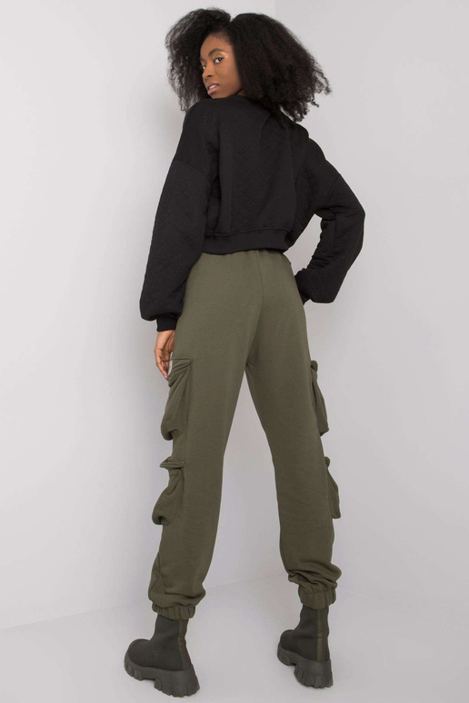 Khaki dámské tepláky s kapsami Mila...