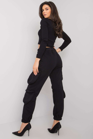 Černé dámské tepláky s...