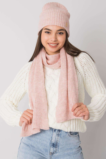 Špinavě růžová zimní...