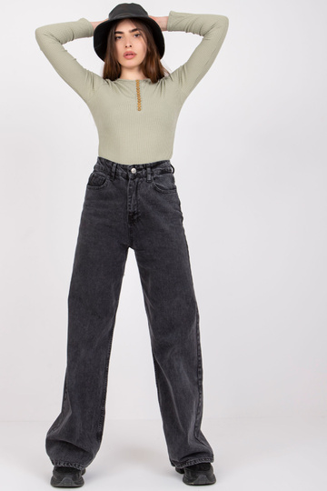 Světle zelená proužkovaná...