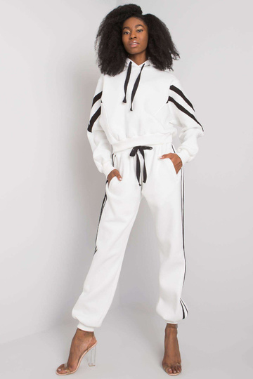 Bílý ležérní set s pruhy Stacy