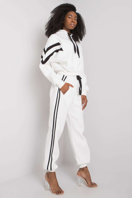 Bílý ležérní set s pruhy Stacy