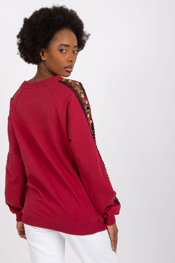 Vínová mikina s ozdobnými...