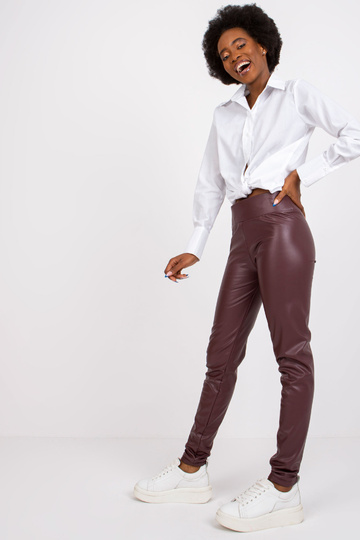 Briana tmavé horde...