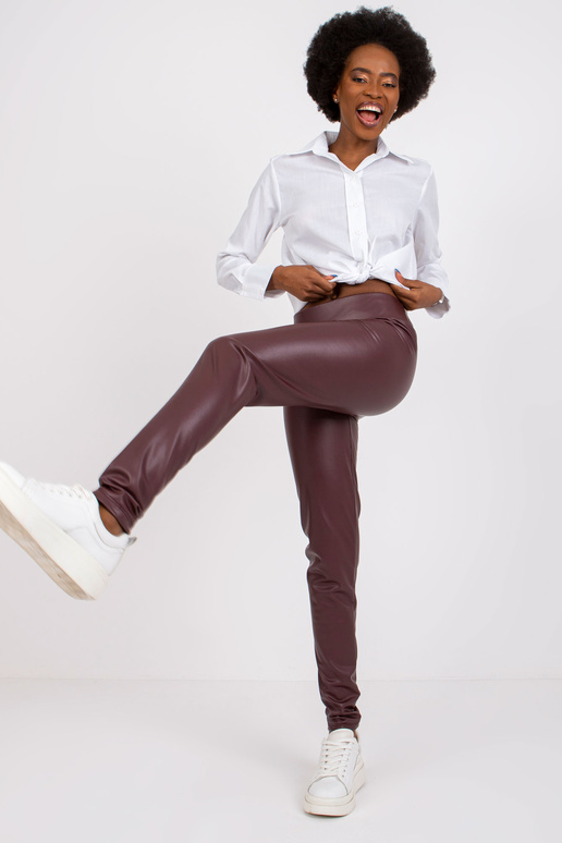 Briana tmavé horde koženkové legíny...