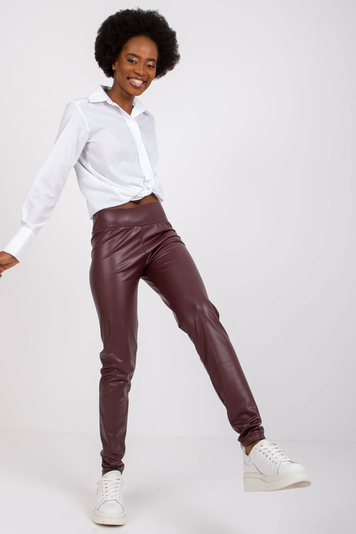 Briana tmavé horde koženkové legíny...