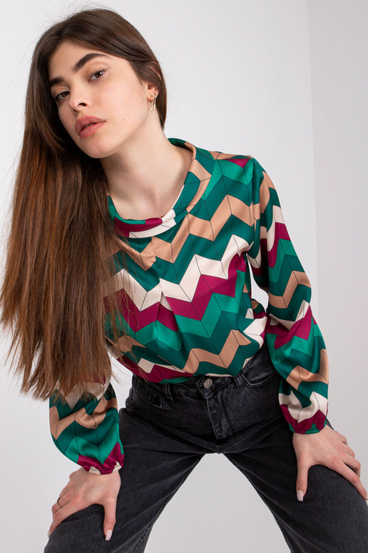 Zelená halenka se zavazováním na... Zelená halenka se zavazováním na...