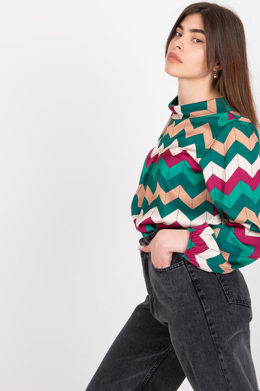 Zelená halenka se zavazováním na... Zelená halenka se zavazováním na...