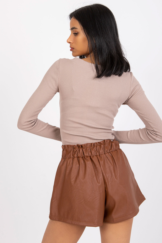 Hnědé kraťasy z eko kůže Iwetta