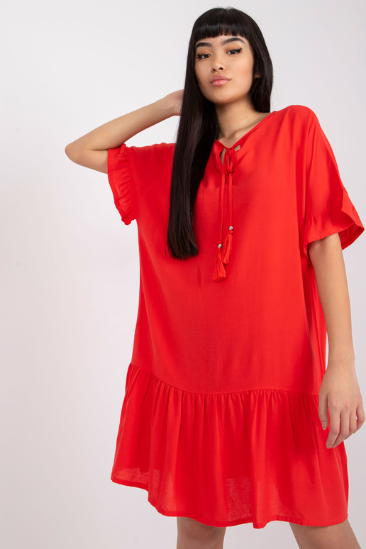 Červené šaty s volánem od Sindy SUBLEVEL