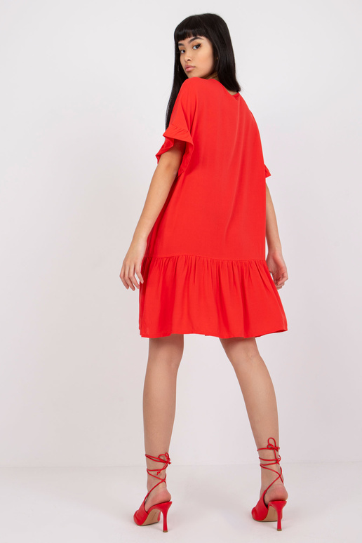 Červené šaty s volánem od Sindy SUBLEVEL