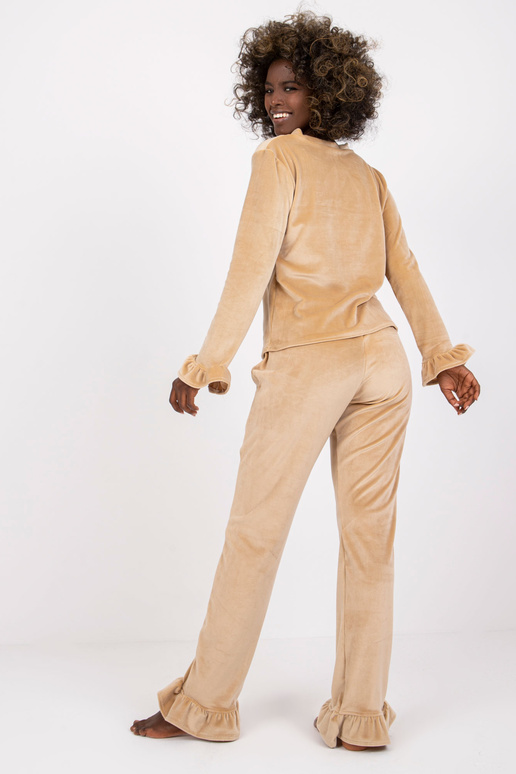 Světle béžové velurové pyžamo s...