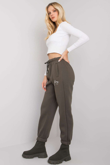 Khaki tepláky s nápisem Lily 2