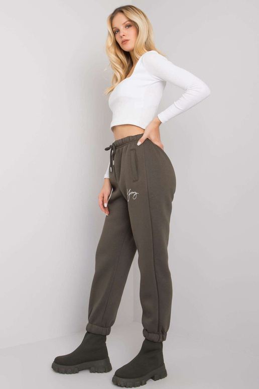 Khaki tepláky s nápisem Lily