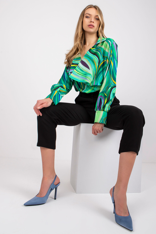 Zelená halenka s potiskem Diya