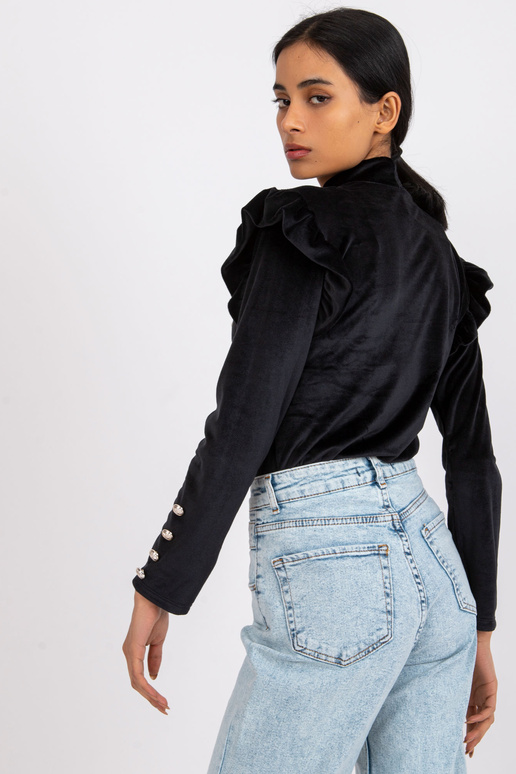 Černá velurová halenka s volánky Capri Černá velurová halenka s volánky Capri