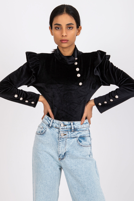 Černá velurová halenka s volánky Capri Černá velurová halenka s volánky Capri