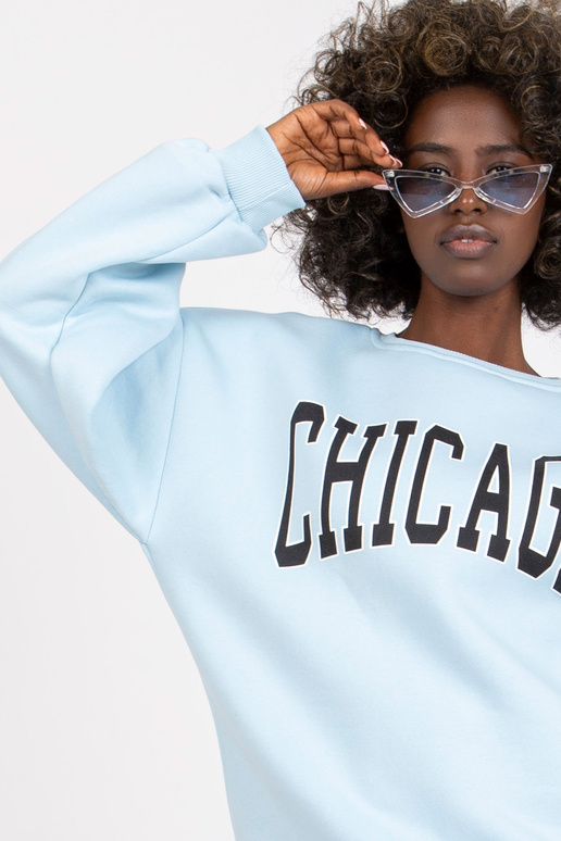 Světle modrá mikina s nápisem Madeira