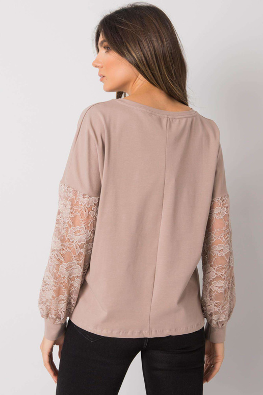 Tmavě béžová halenka s krajkou...