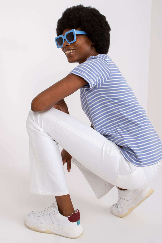 Světle modré bavlněné tričko pro ženy...