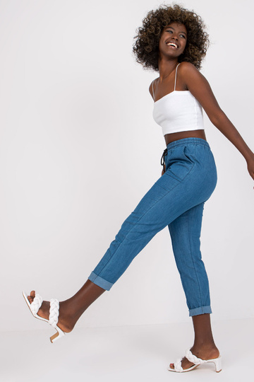 Modré kalhoty s Kant Alexis