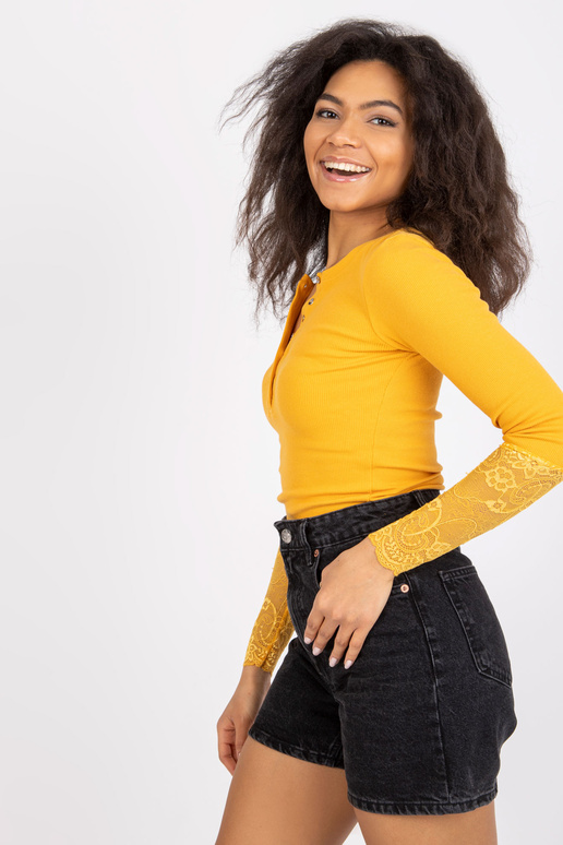 Světle oranžová žebrovaná halenka s...