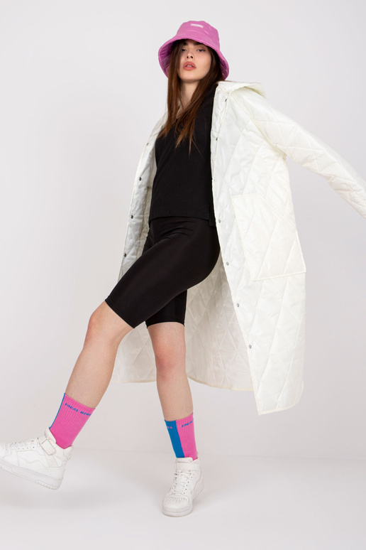 Ecru dlouhá bunda s prošíváním Maule...