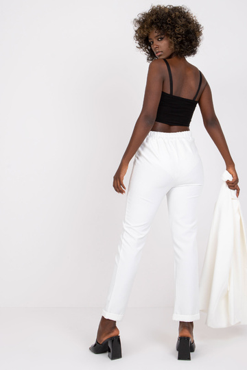 Bílé dámské společenské...