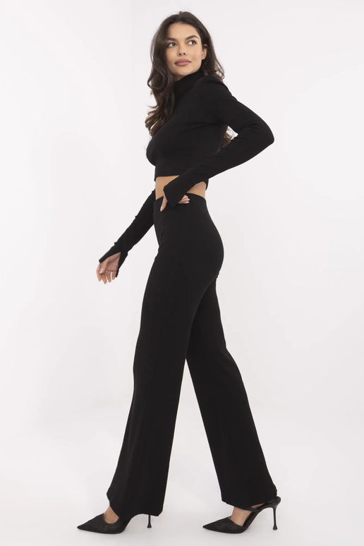 Černý komplet s kalhotami Juberri RUE... Černý komplet s kalhotami Juberri RUE...