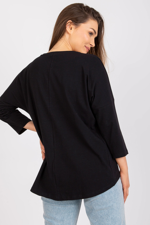 Černá ležérní halenka s kulatým...