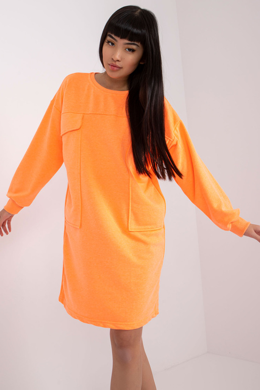 Oranžové šaty s carrarskými kapsami