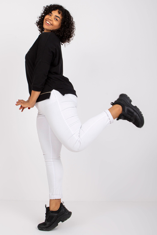 Černá plus size halenka s nápisem... Černá plus size halenka s nápisem...