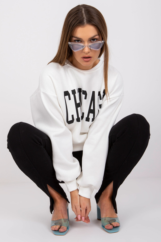 Bílá mikina s nápisem Madeira