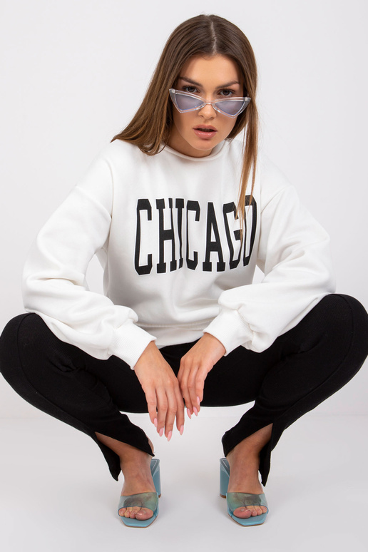 Bílá mikina s nápisem Madeira