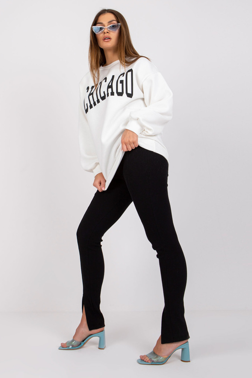 Bílá mikina s nápisem Madeira