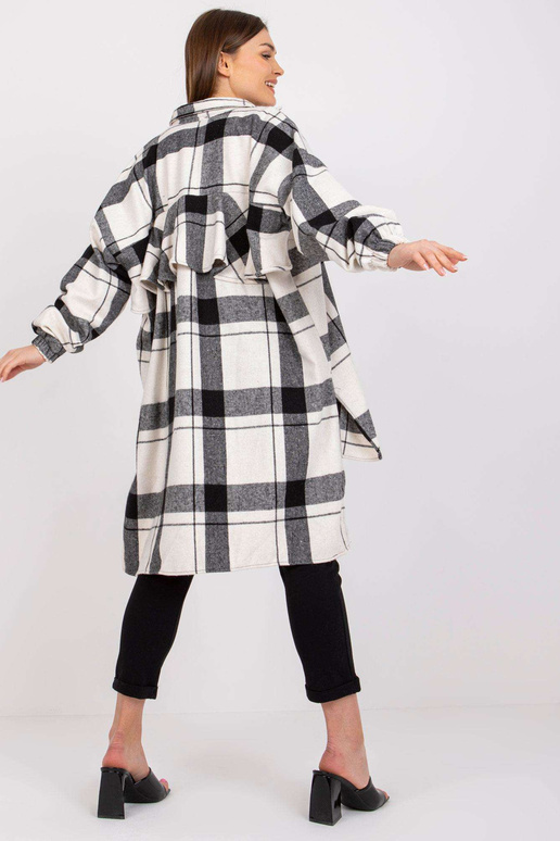 Černobílá kostkovaná vlněná košile...