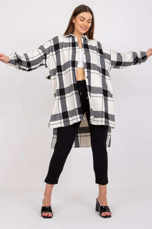 Černobílá kostkovaná vlněná košile...