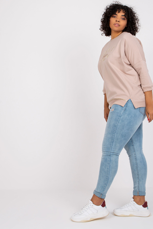 Světle béžová halenka větší velikosti...