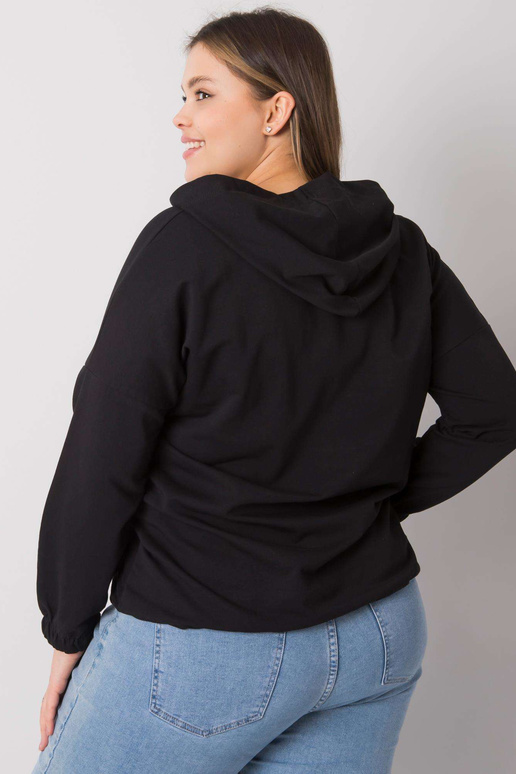 Černá obyčejná halenka větší...