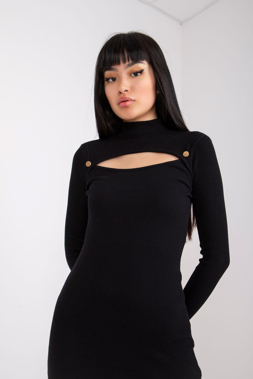 Černé tužkové žebrované rolákové šaty...