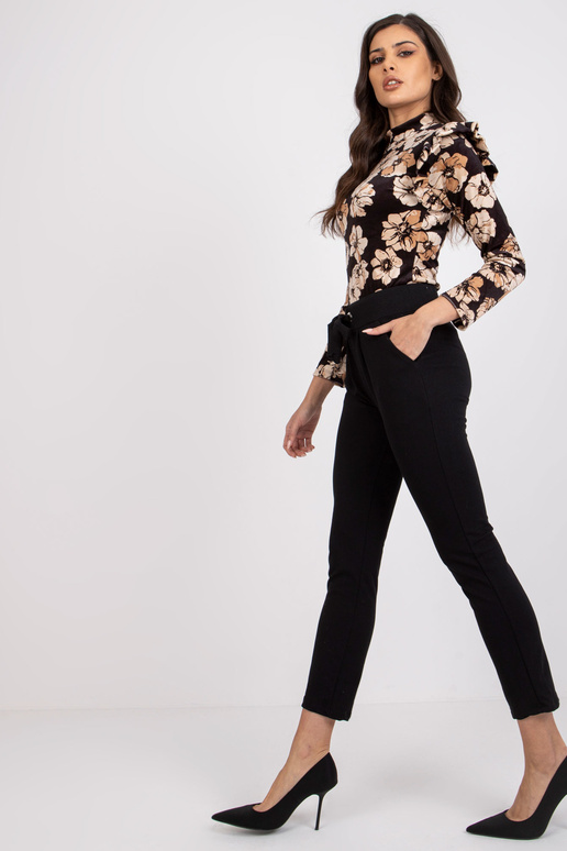 Černé dámské ležérní tepláky Santos...