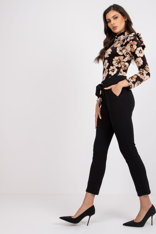 Černé dámské ležérní tepláky Santos...