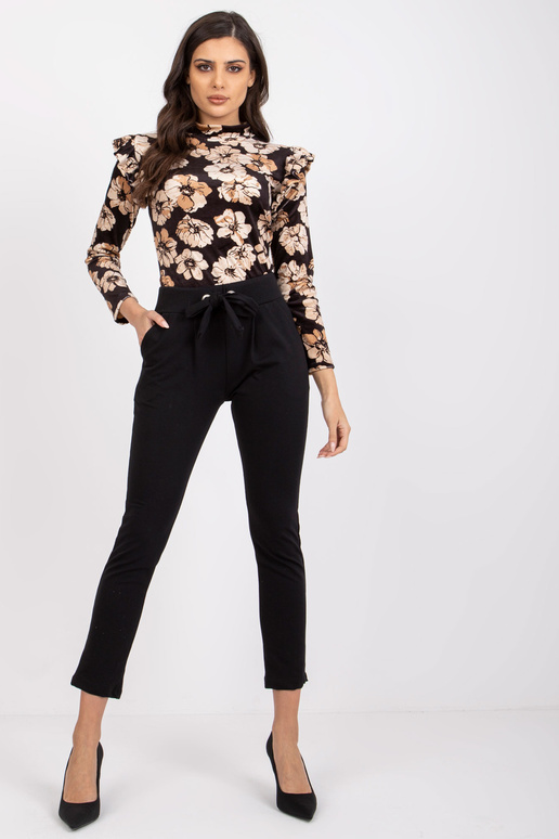 Černé dámské ležérní tepláky Santos...