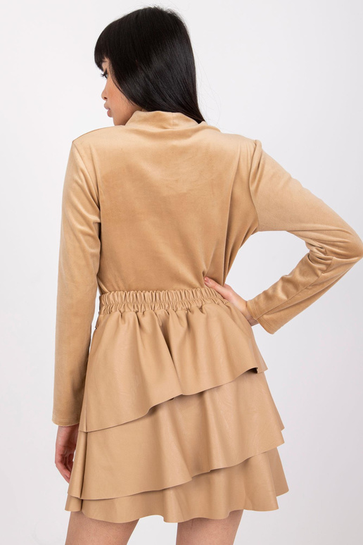 Tmavě béžová velurová halenka s... Tmavě béžová velurová halenka s...