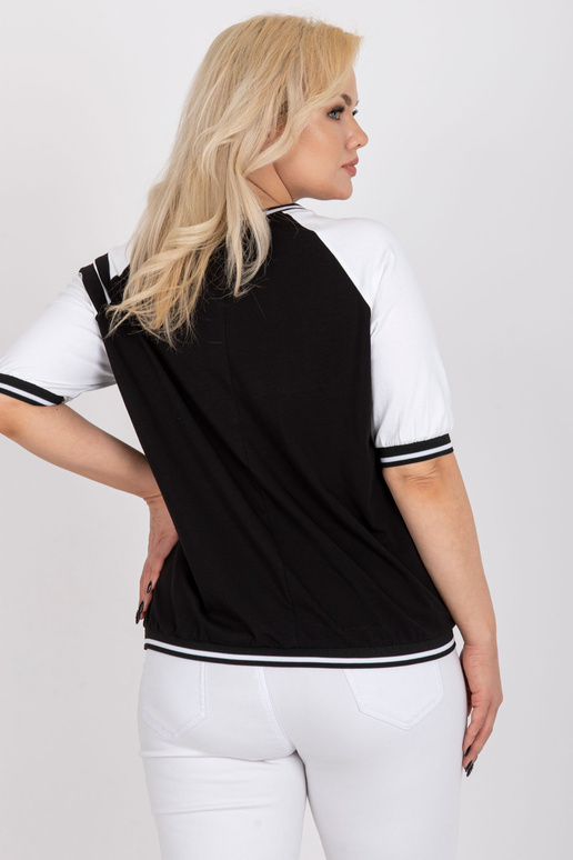 Bílá a černá ležérní halenka větší...